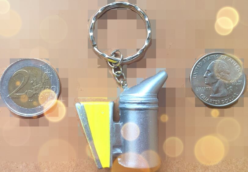 Bee Smoker Key Chain